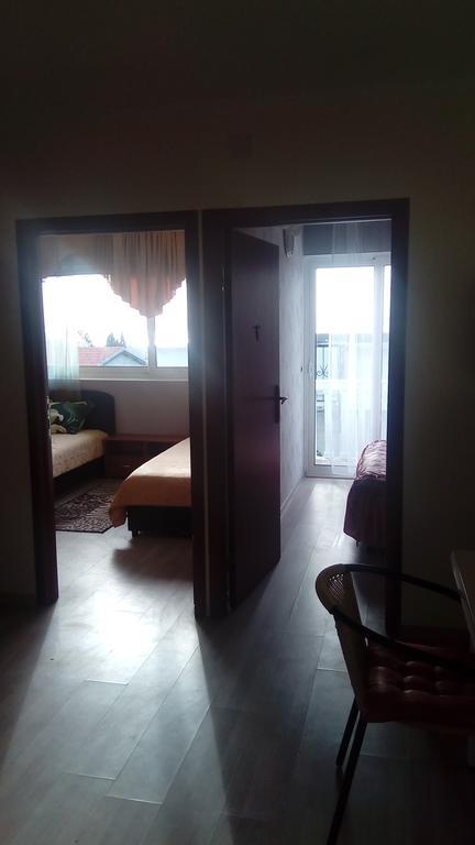 Apartments Dubrava 106 دوبرا فوفا الغرفة الصورة