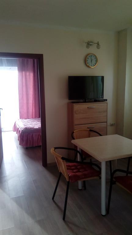 Apartments Dubrava 106 دوبرا فوفا الغرفة الصورة